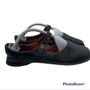 Born Leather Mary Jane Flats Black Sz 8.5